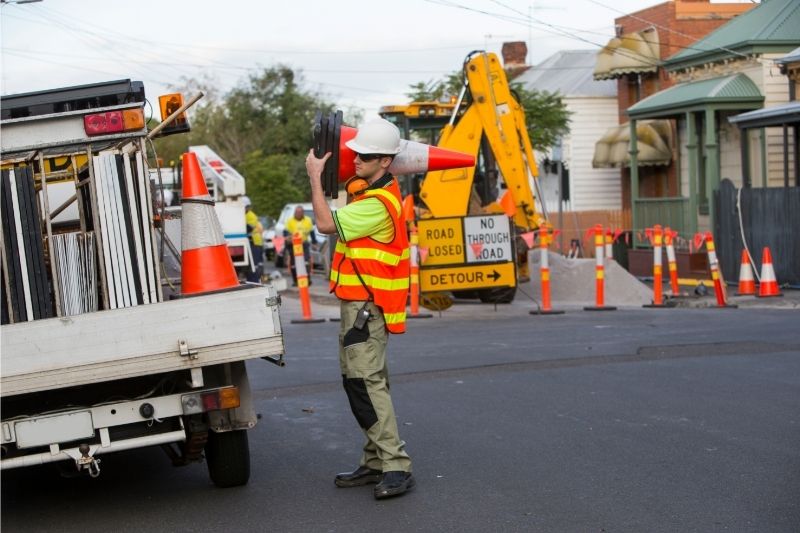 what-you-need-to-be-a-traffic-controller | Fast Labour Hire Traffic Controller in Melbourne