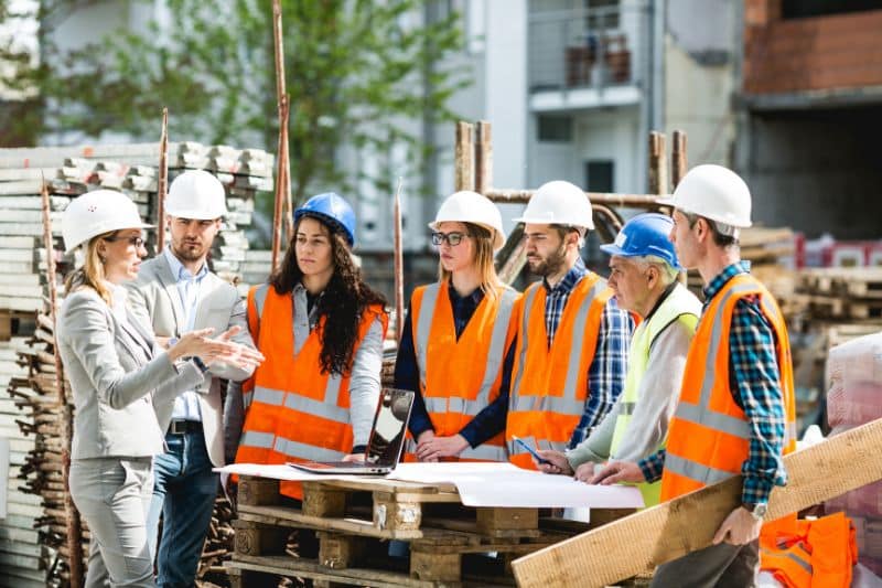 businesses | Fast Labour Hire an image of labour hire workers in a construction site