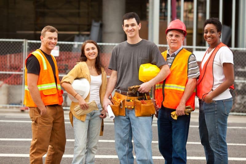 labour-hire-company-1 | Fast Labour Hire an image of a group of labour hire workers